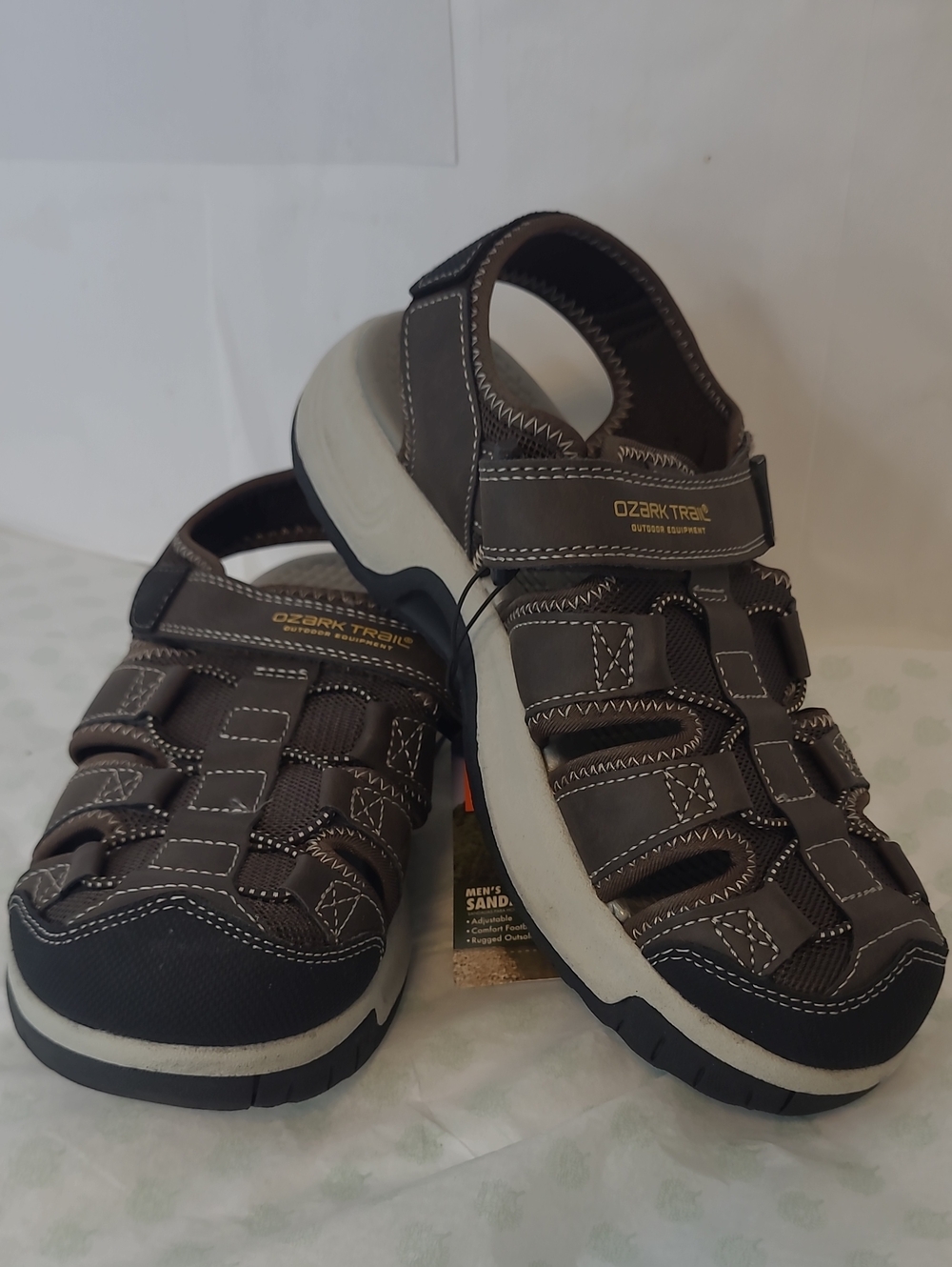 Ozark Trail Mens Brown Outdoor Hook-and-Loop Fishing Sandals